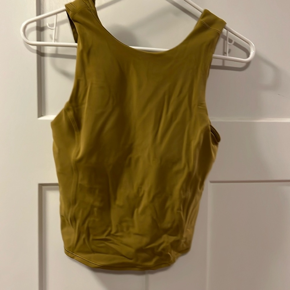 Lululemon cropped yoga top